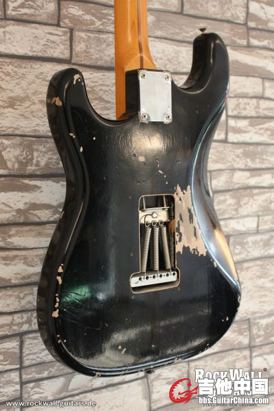 Fender_Stratocaster_David-Gilmour_Relic_Custom-Shop_2009_R43415_41.jpg