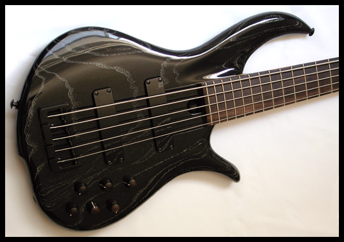fbassbn5ceruse_body.jpg