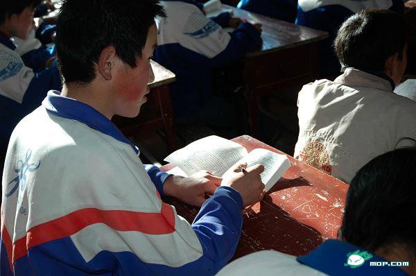学生.jpg