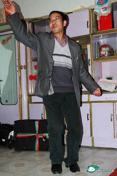 藏族歌舞…….jpg