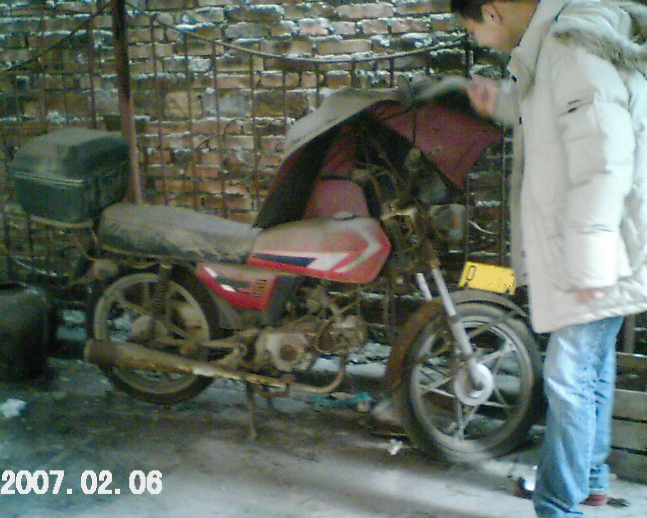 PLUS0207.JPG