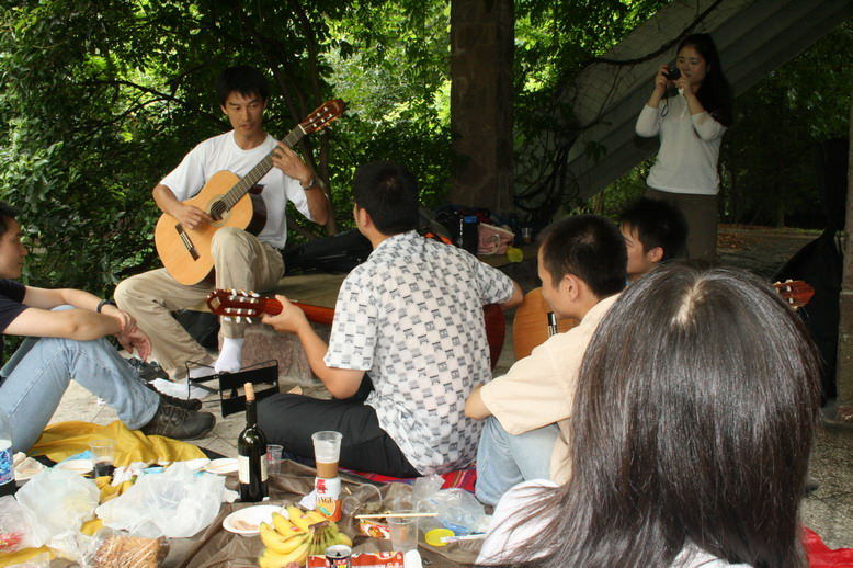 9.2guitar.shanghai2.jpg