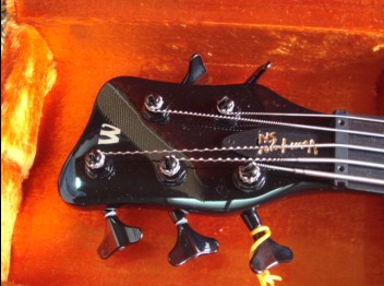 VAMPYRE-004.jpg