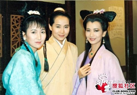 拍片闲暇不忘合影.jpg
