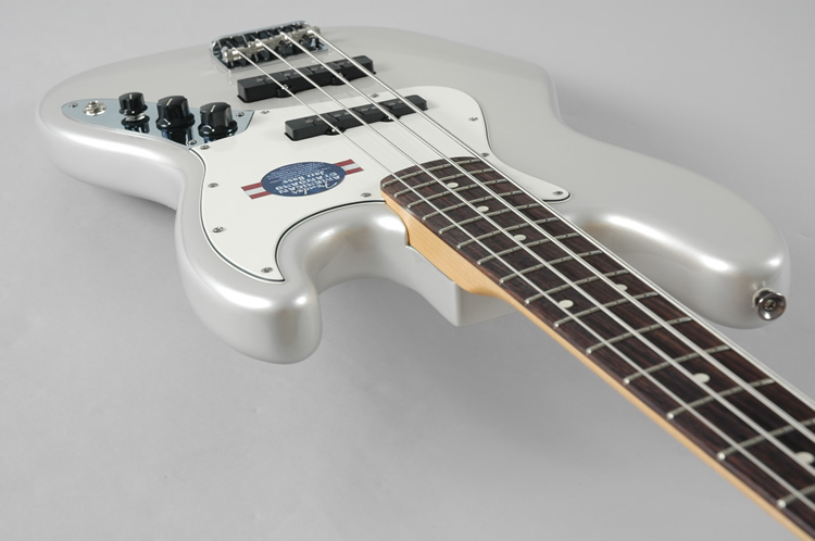 NEW 2008 Fender American Standard Jazz Bass98.jpg