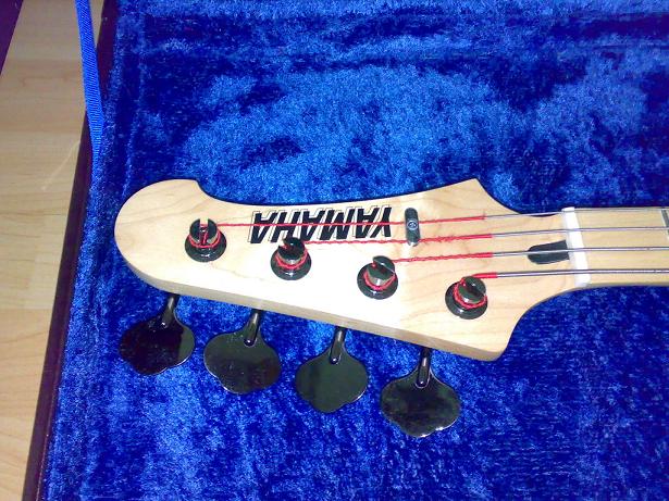YamahaAttitudeLTDIIHeadstock.jpg