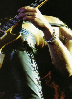 Slash-USA%5.jpg