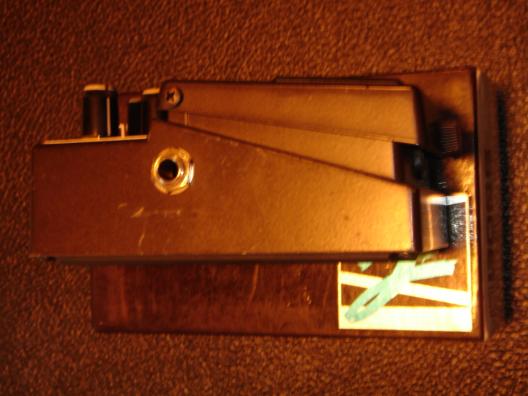 BOSS CE-2B侧2.jpg