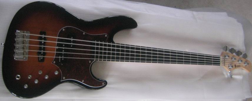 良BASS.JPG