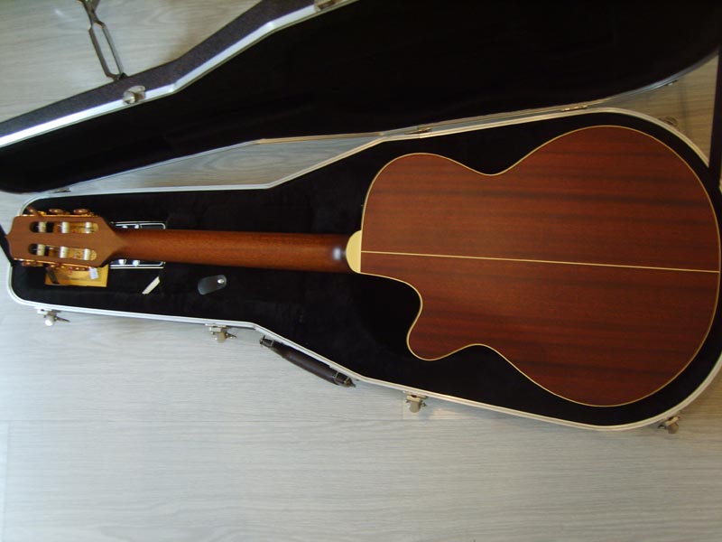 S8001402.JPG