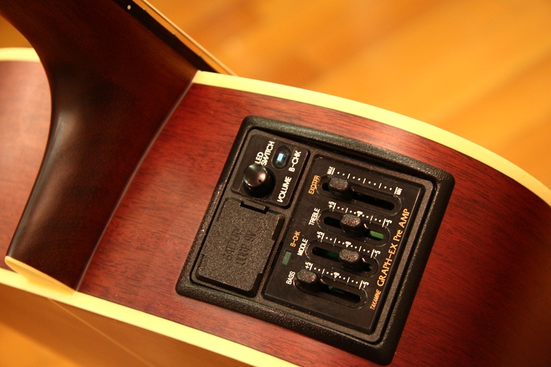 TAKAMINE (2).jpg