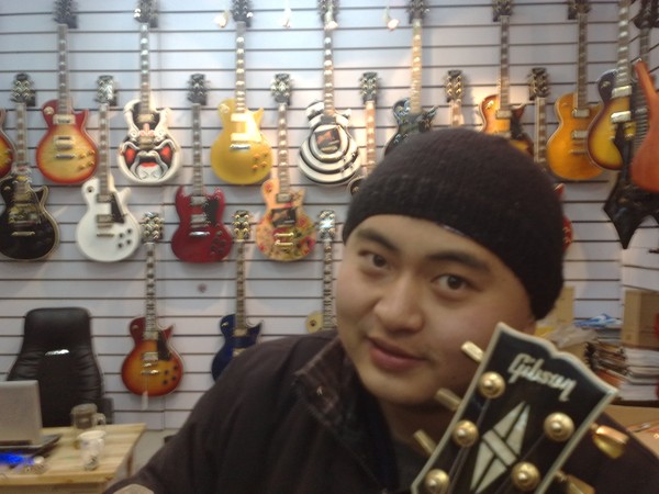 large_OnsQ_41091a206109.jpg