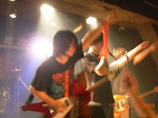 large_fily_65517e206112.jpg