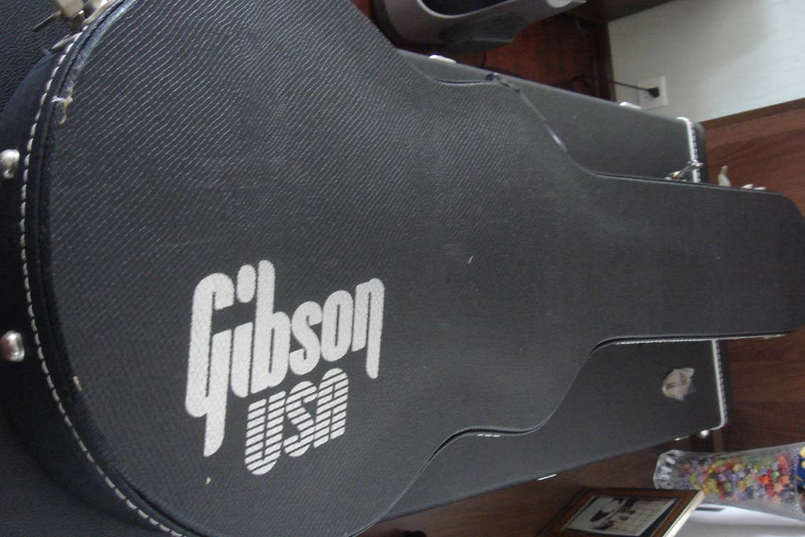 gibson.jpg