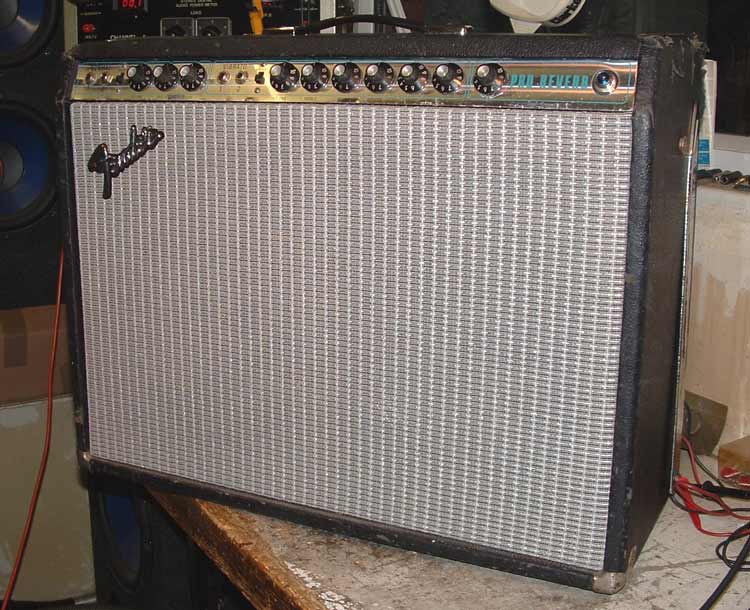 FENDER SILVER FACE PRO REVERB COMBOa.jpg