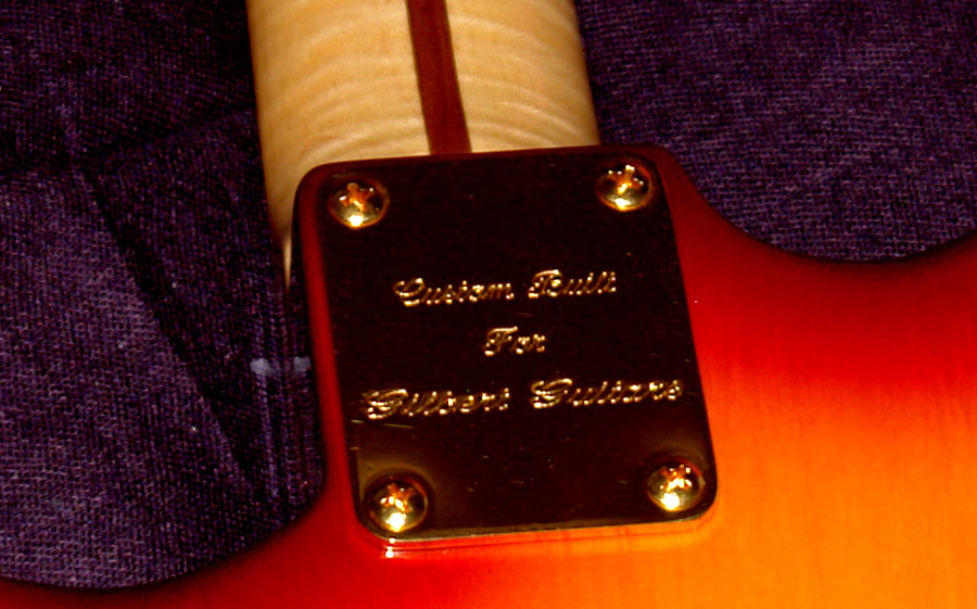 全球最极品 Fender Seniro Masterbuilt5.jpg