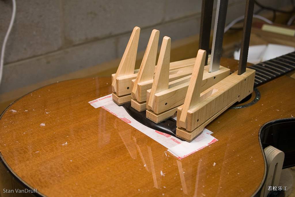 GuitarBuild-23.jpg