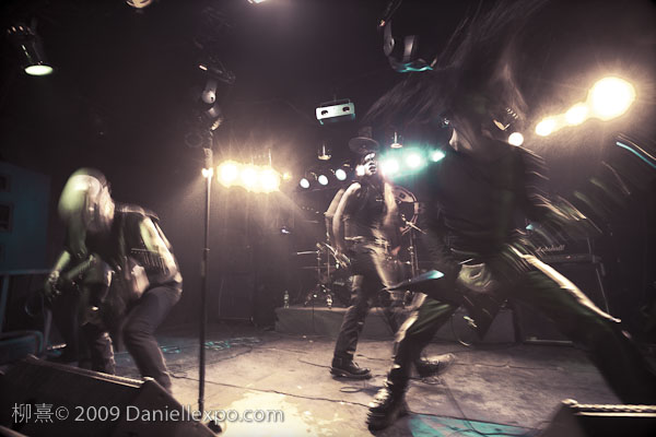 20091101 halloween 13 club Evilthorn-5.jpg