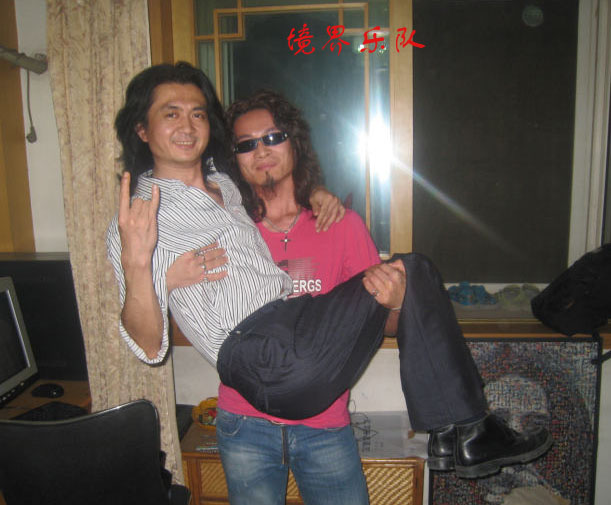 吉他手南亮