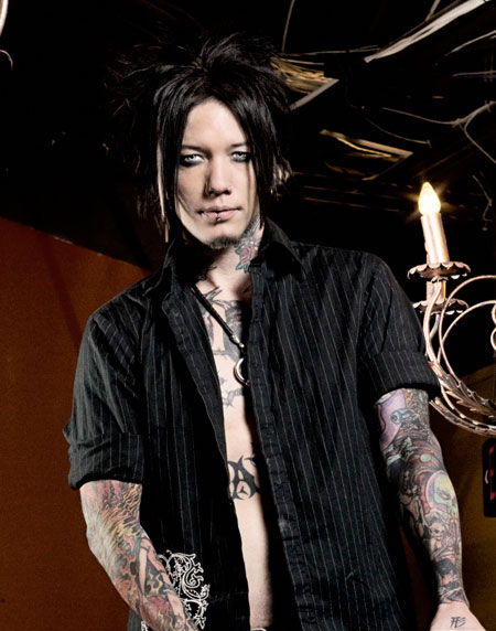 DJ Ashba.jpg