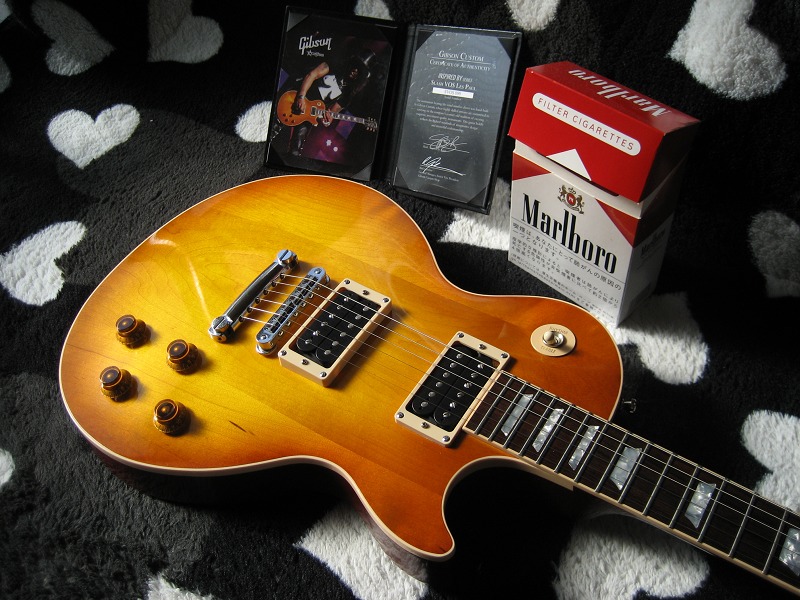 Gibson Slash.jpg