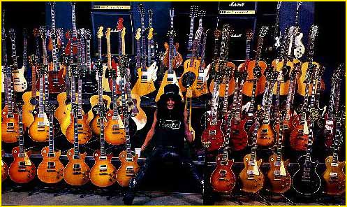 Guns N' Roses - Slash And Guitars.jpg