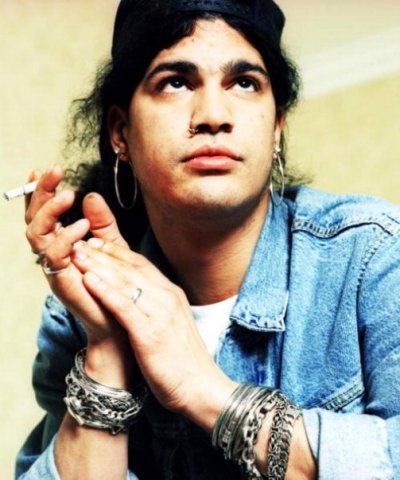 slash d1a25f864a69352466096e67.jpg
