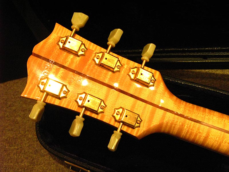 J200-G.jpg