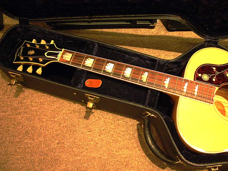 J200-C.jpg
