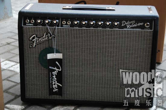 FENDER 65 DELUXE REVERB-1.jpg