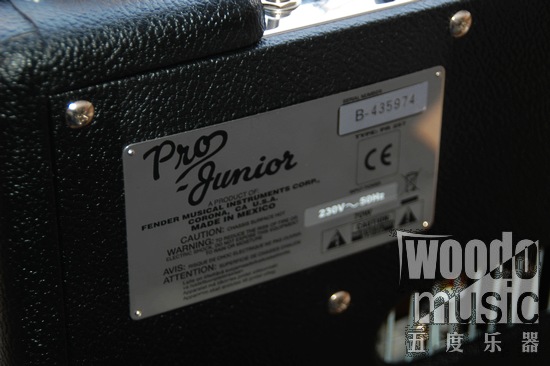 FENDER PRO JR-6.jpg