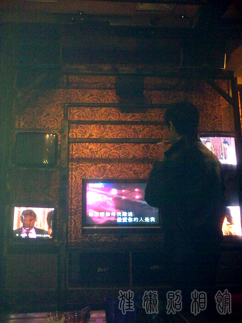 201003111829副本.jpg