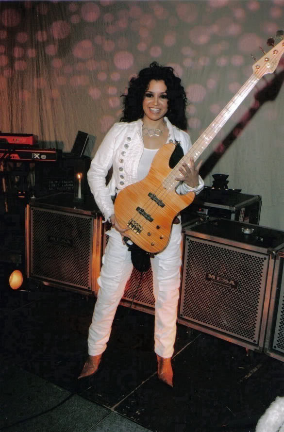RhondaSmith.jpg