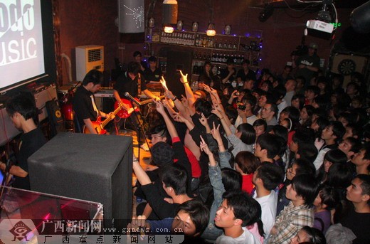 3月6号演出.jpg
