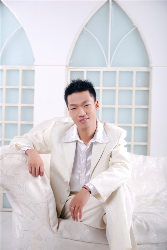 长得有点对不起观众~~
