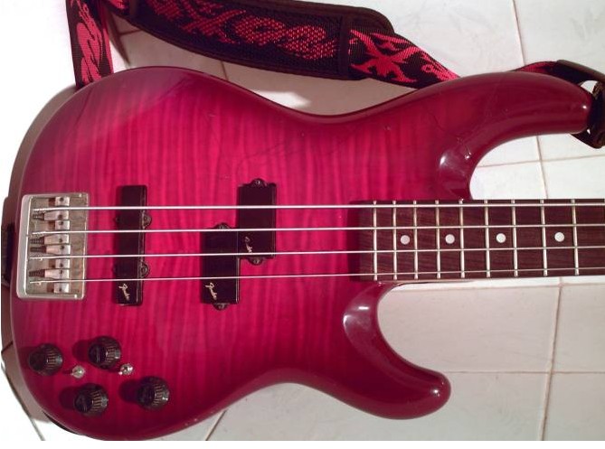 BASS1.jpg
