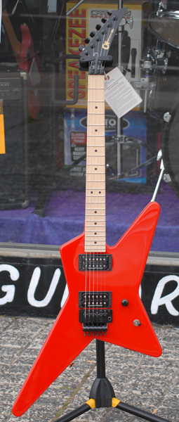 CharvelStar.jpg