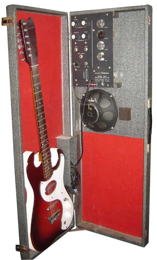 Silvertone_caseamp.jpg