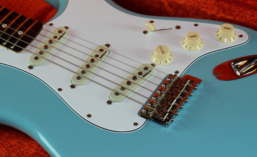 Fender Yngwie 7110 - 3.jpg