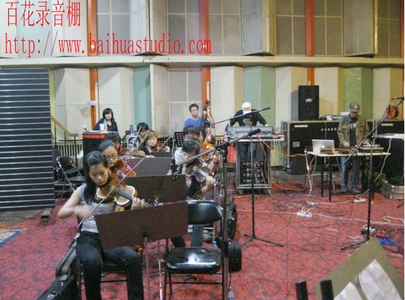 小编制管弦乐与电声乐队在百花排练厅排练2.jpg