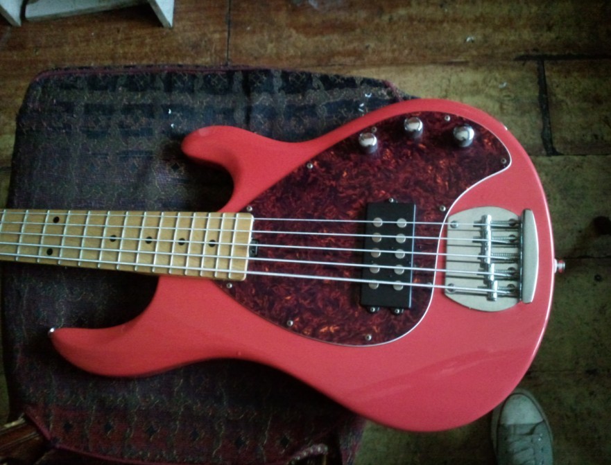 bass1.jpg