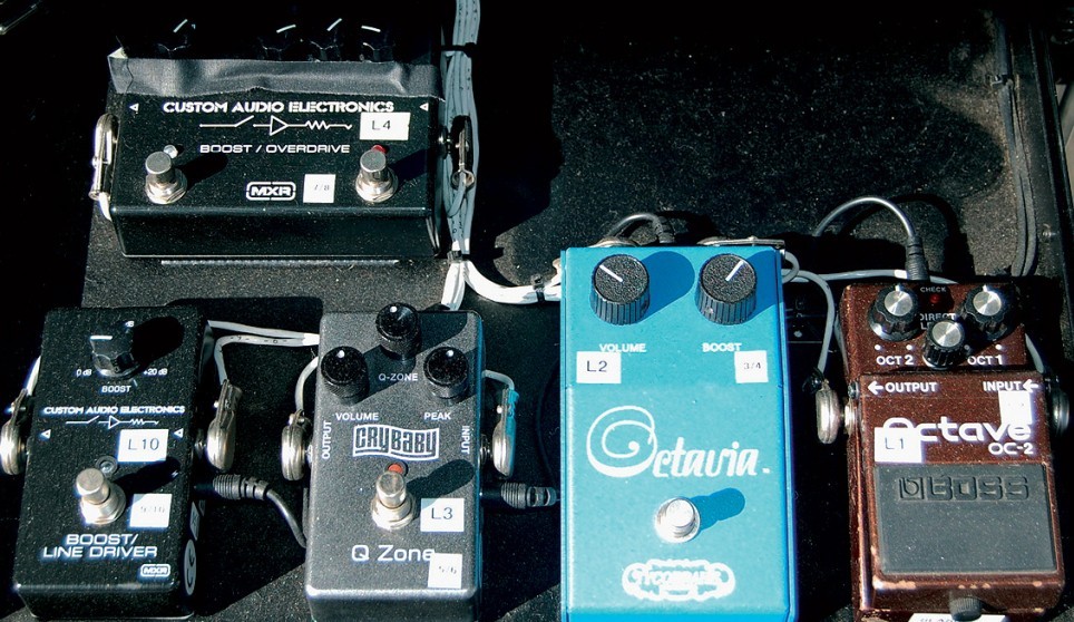 Slash_06_PedalDrawer.jpg