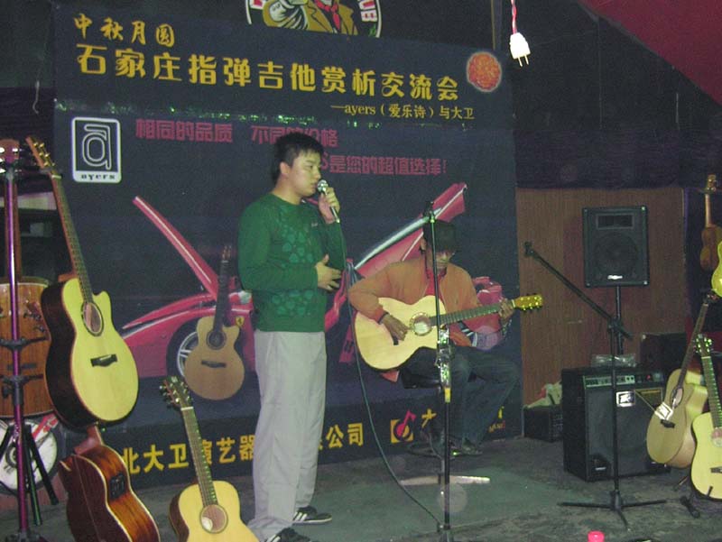 17.老师们在现场客串即兴表演.JPG