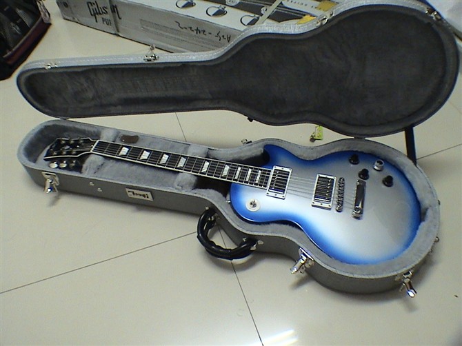 gibson robot.jpg
