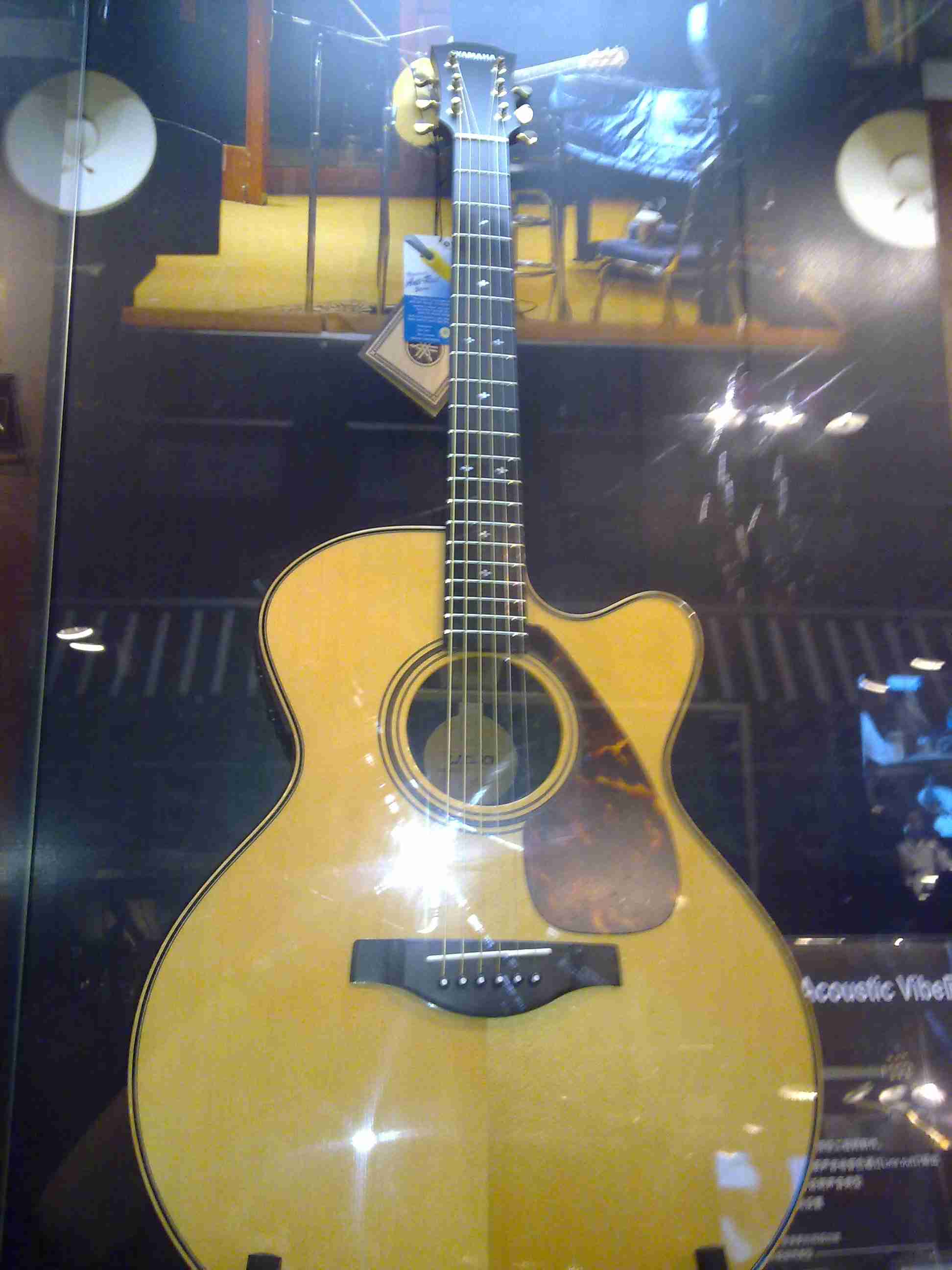 YAMAHA1.jpg