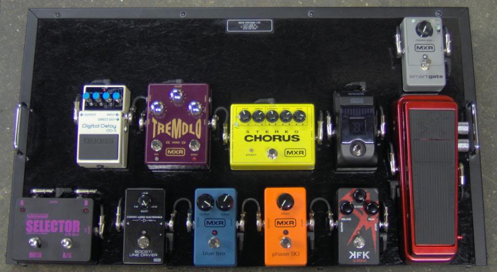 Slash_Pedalboard_2010_01.jpg