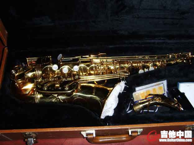 sax1.jpg