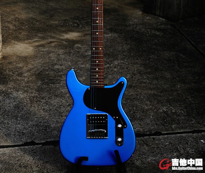 guitar0012.JPG