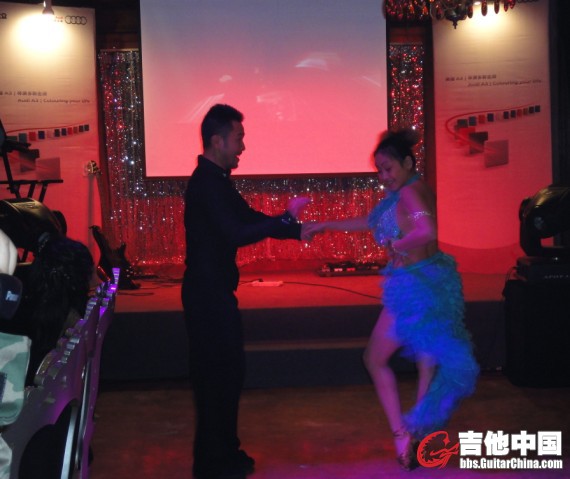 %%4NJWLV39I0(ZMQ`IVB)EN.jpg