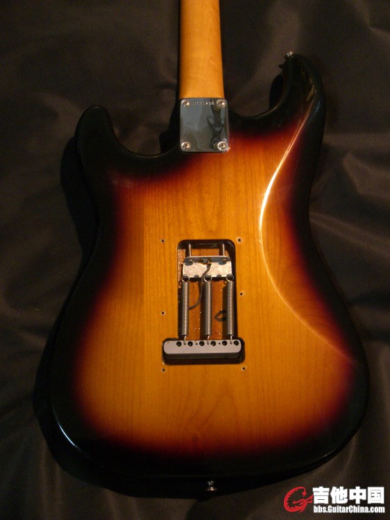 Fender USA vintage 62 strato (24).jpg